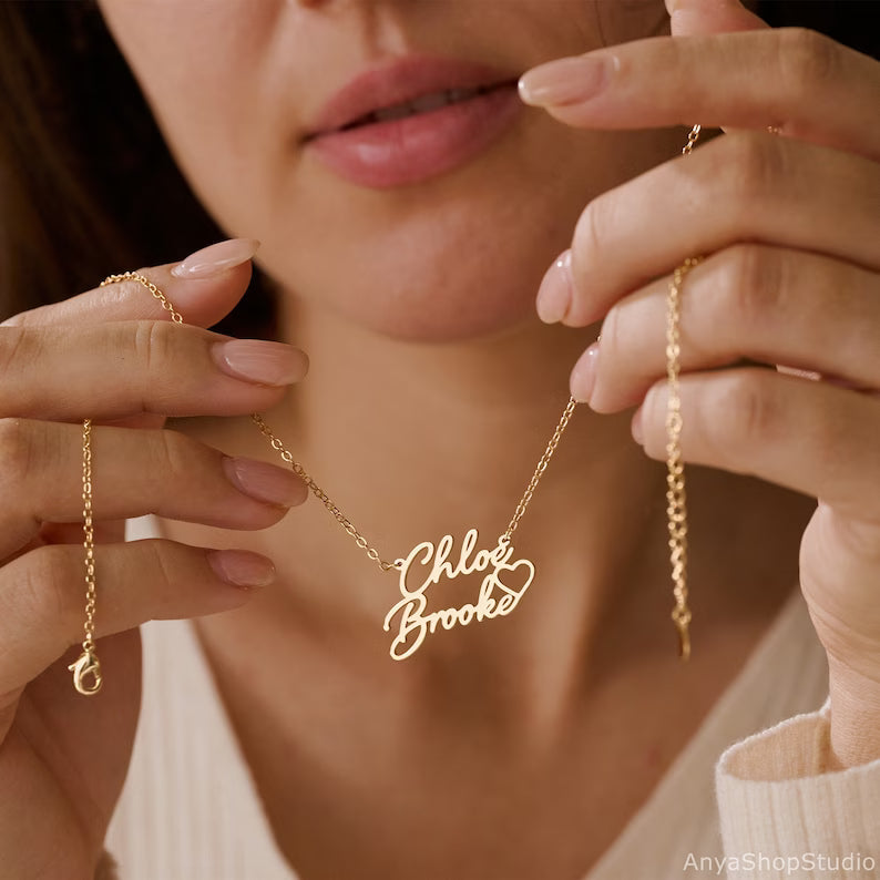 Dainty Script Name Necklace | Personalized Gold Nameplate Gift | Custom Jewelry for Bridesmaids & Mom
