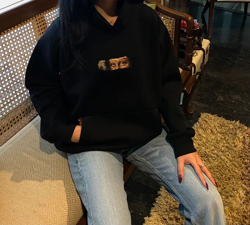 Premium Mona Lisa Eyes Embroidery Black Unisex Hoodie | Oversized Artistic Streetwear Sweatshirt