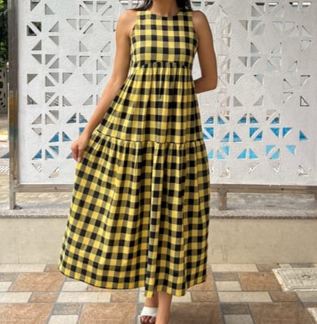 Women's Gingham Dress – Classic Charm with a Modern Twist